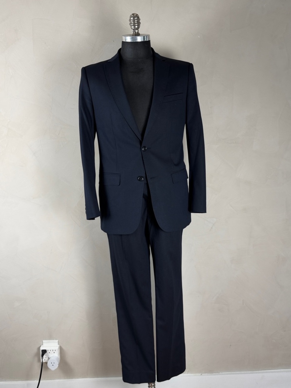 Zara Dark Navy Slim Tailored 2 piece Suit 40R Jacket 32 Pants Minimal
